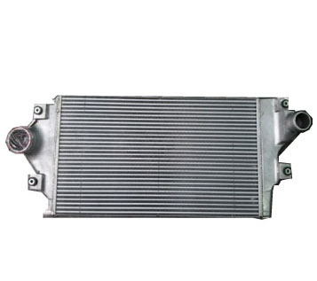 Heavy Duty International & Navistar Charge Air Cooler 2604401C91, 3839638F97, 2604401C92