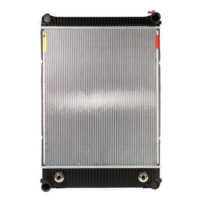 Heavy Duty Freightliner Radiator 973331410, 97333141, 8973331400